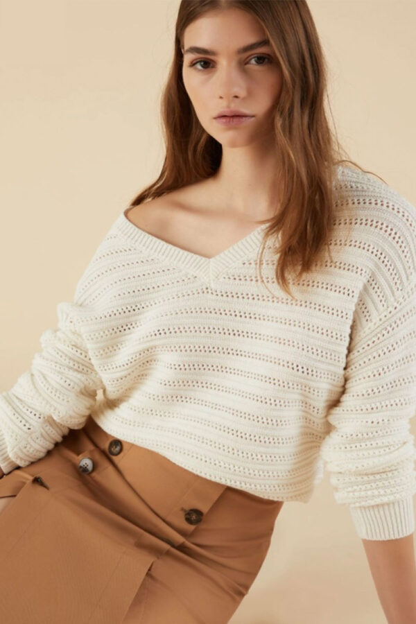 EMME V neck summer white jumper