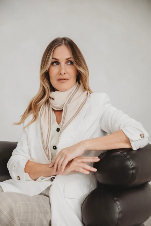 Elie Beaumont triangle wool neck scarf oat