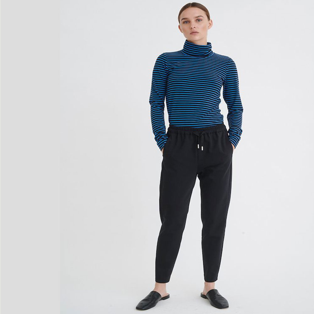 InWear Zella pull on pants black 30105063 lifestyle