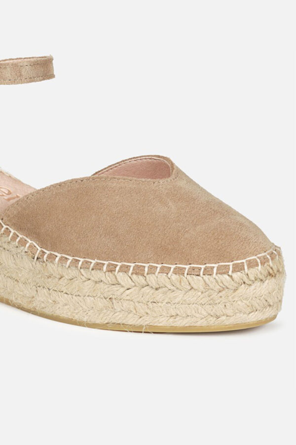 Macarena Espadrille front toe taupe