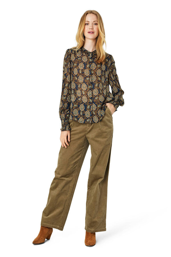 NOANOA Georgette blouse livestyle
