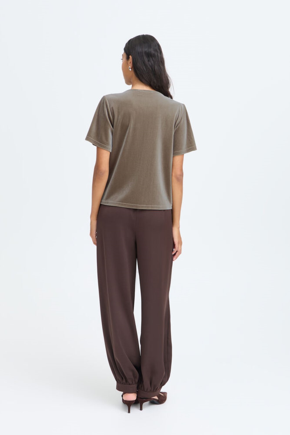 b.young byperlina draping velvet top2