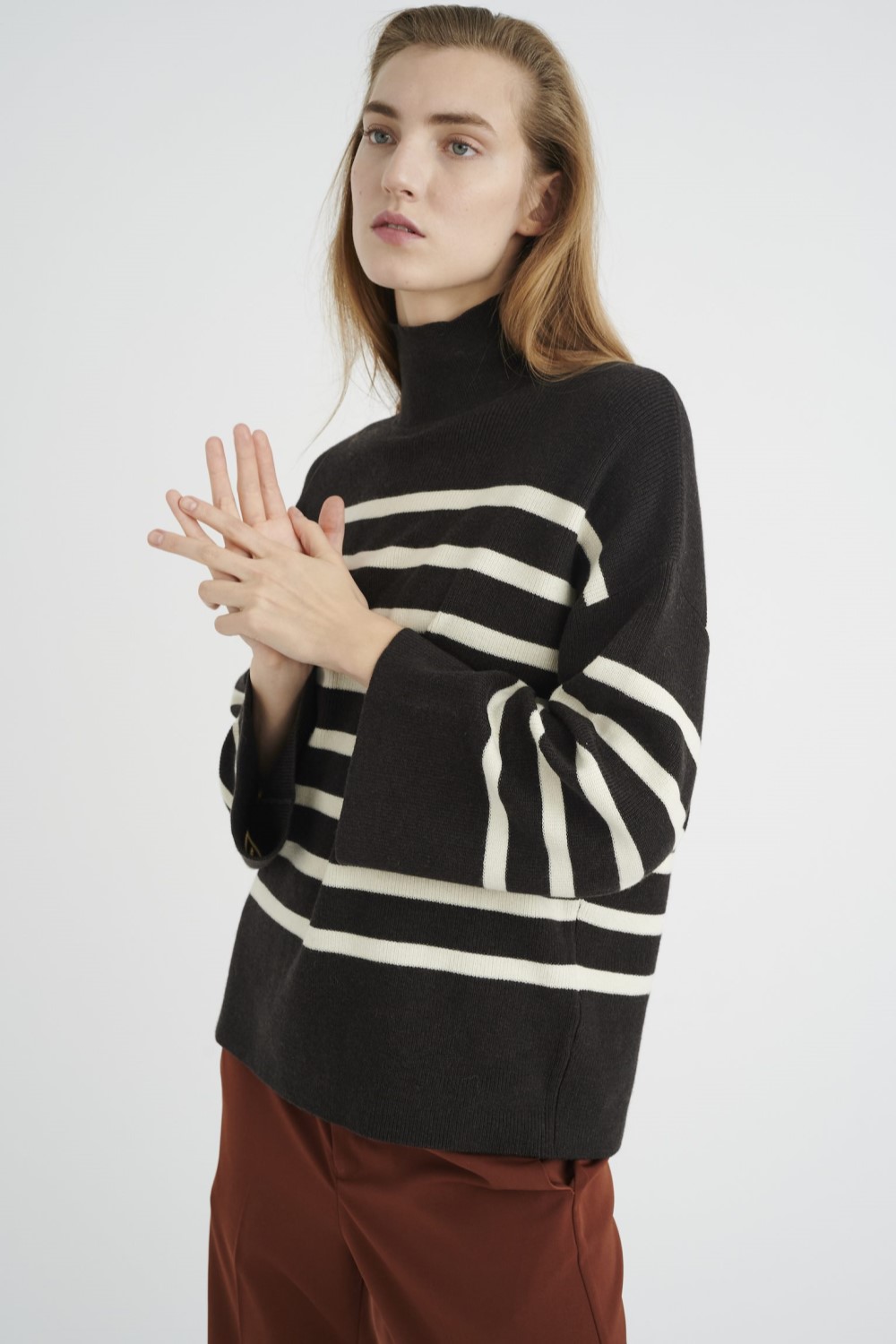 brown melange gitteliw knitted pullovermain 1