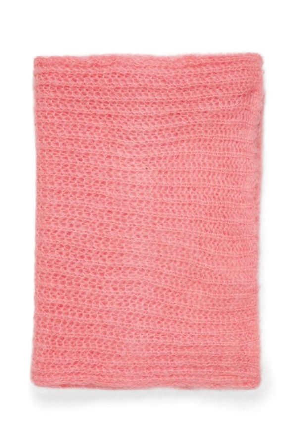 flamingo plume resha scarfgallery1