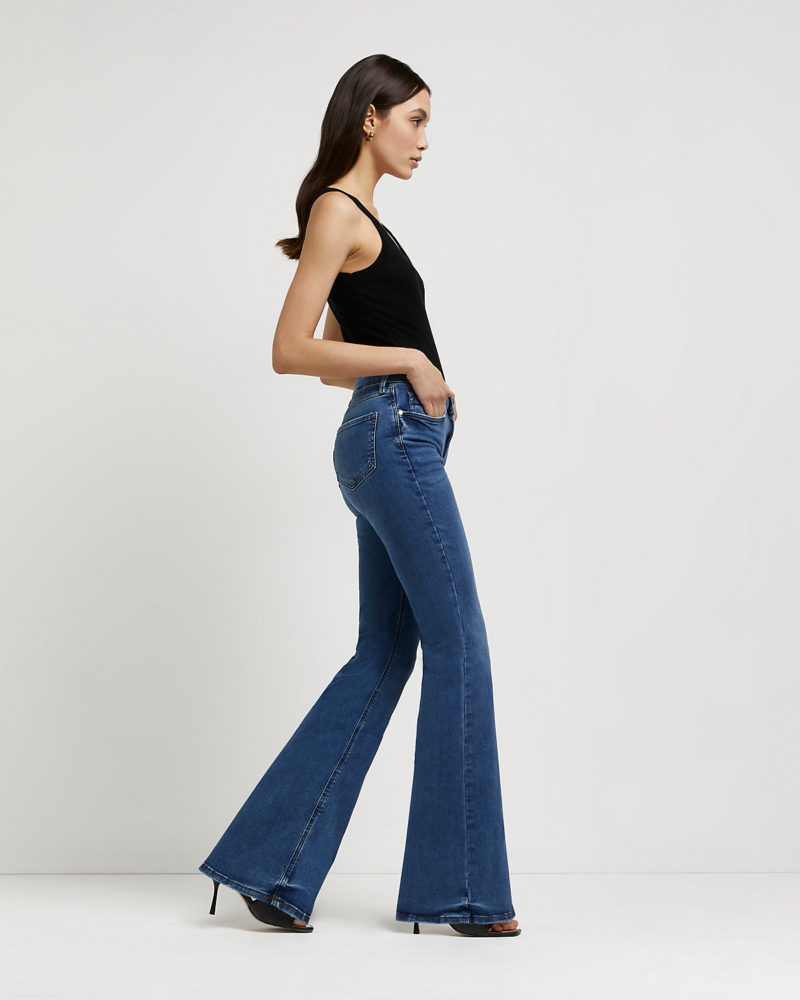 flared jeans