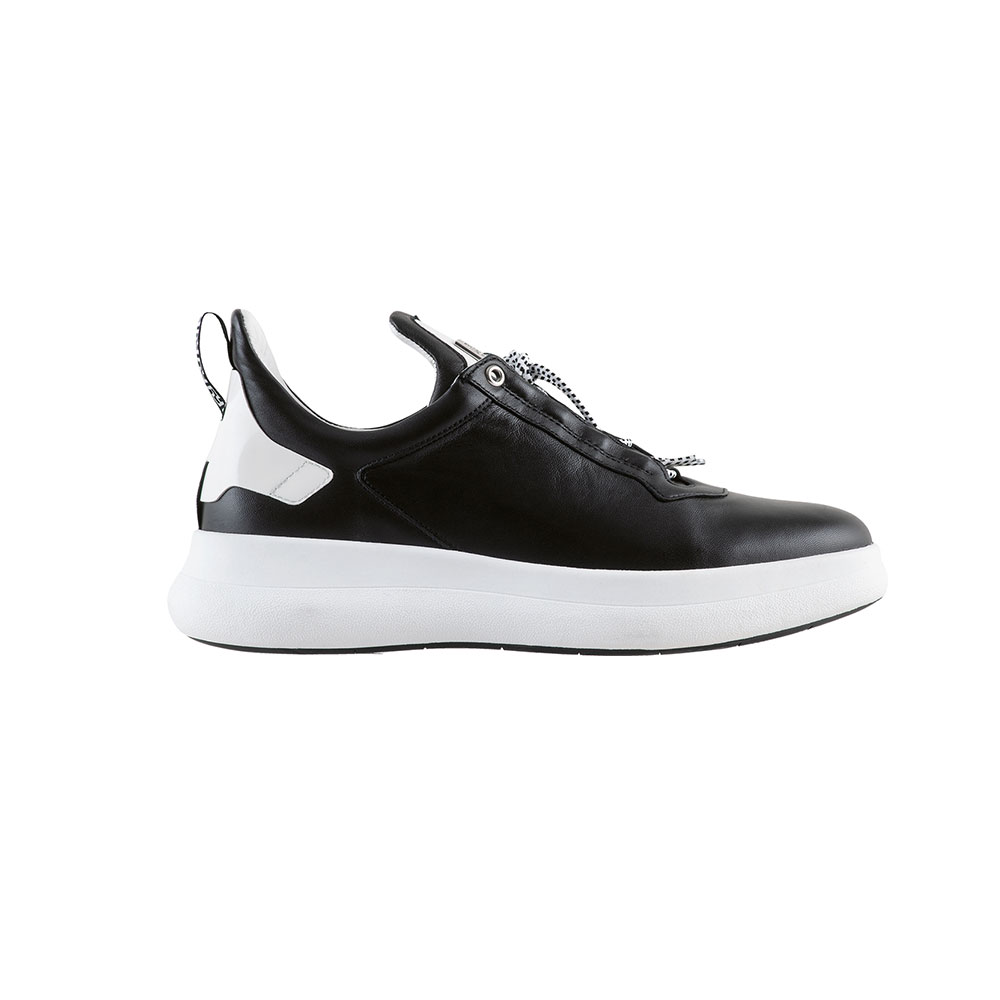 white pull on trainers