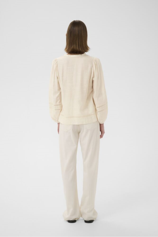inwear henna cream blouse2