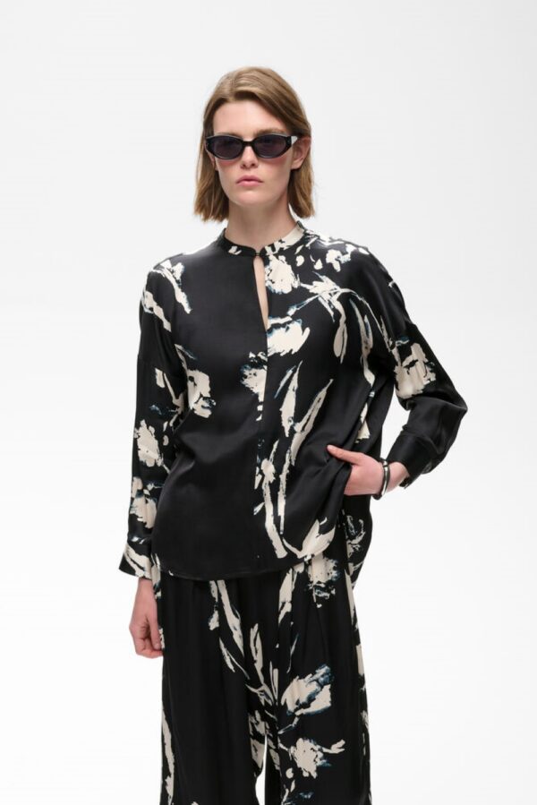 inwear meadow black blouse