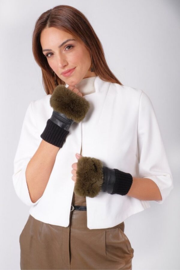 jayley green faux fur fingerless gloves1