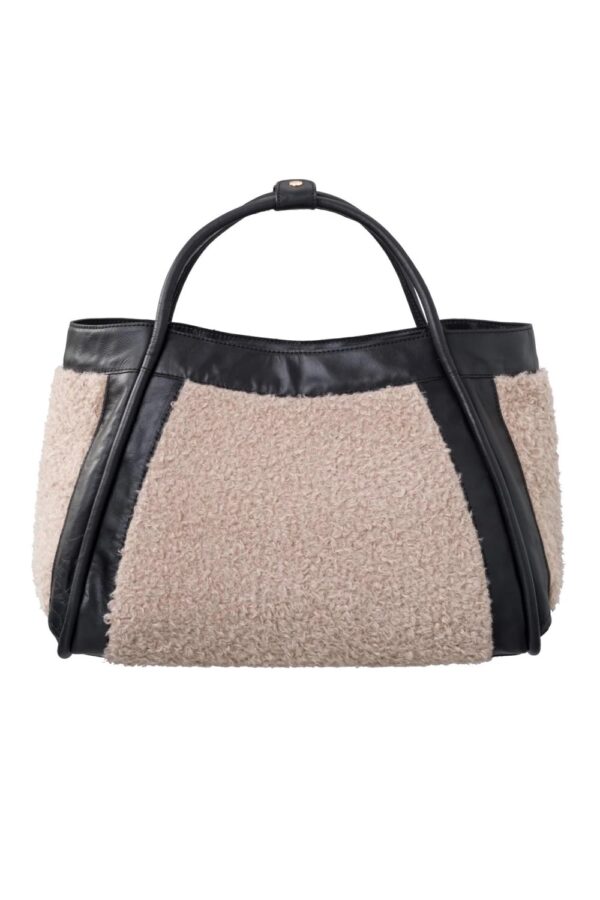 leather bag with lammy details black yaya1