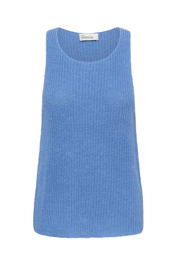 my essential wardrobe diva knit top