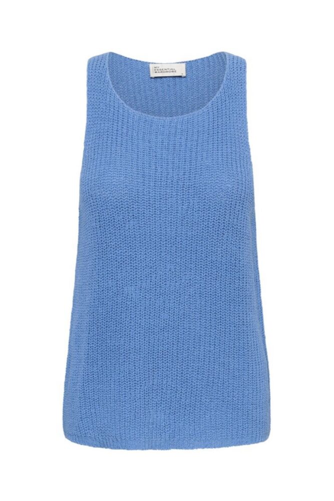 my essential wardrobe diva knit top