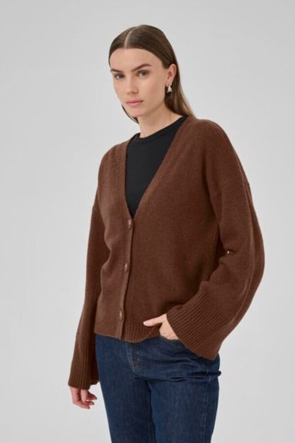 my essential wardrobe huxi cardigan tobacco