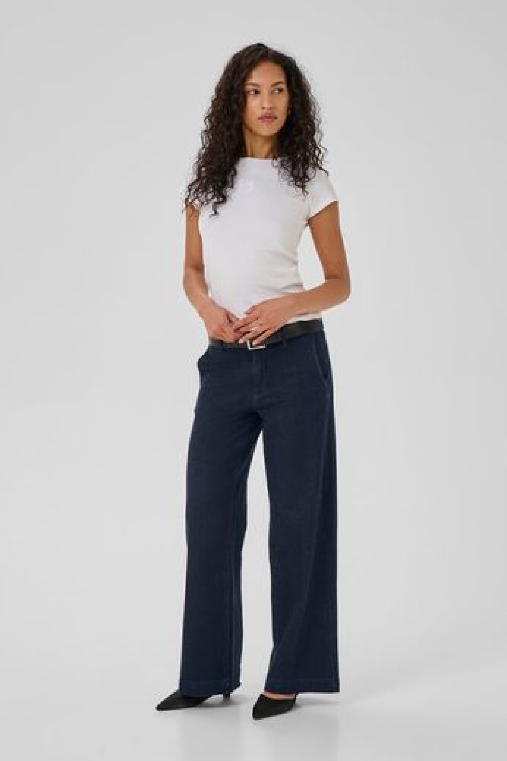 my essential wardrobe soffi jean dark wash