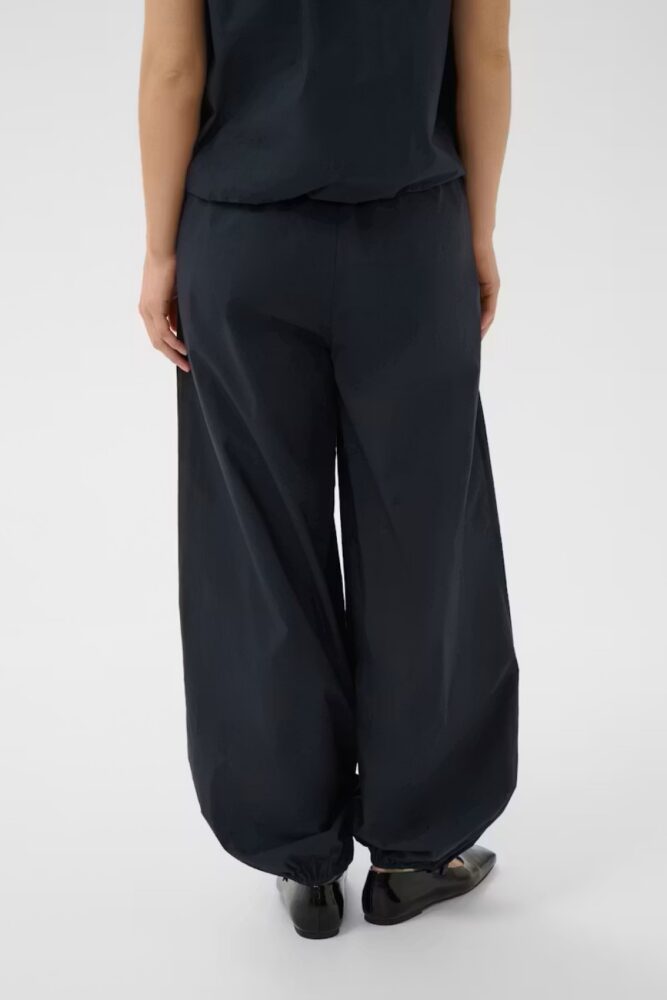 part two digthe navy trousers1