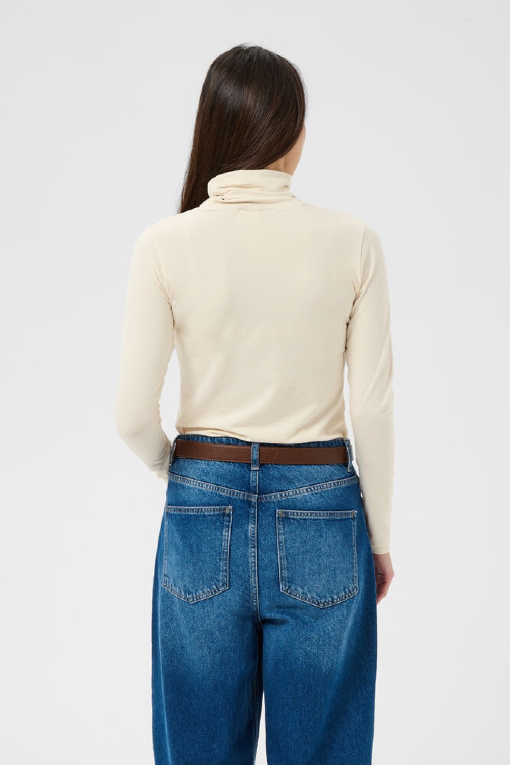 part two efinas rollneck cream2