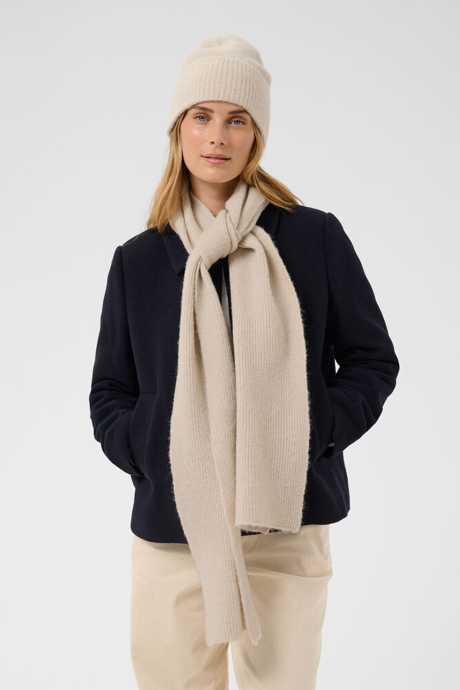 part two svea cream scarf