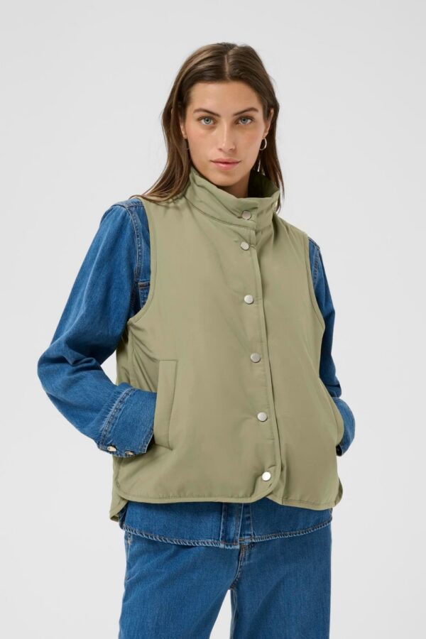 part two yanna gilet