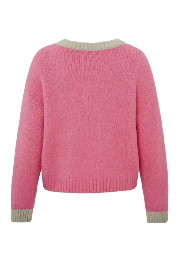sweater with round neck long sleeves and dropped shoulders morning glory pink yaya2